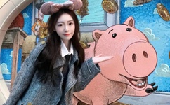 被部长玩弄的人妻HD